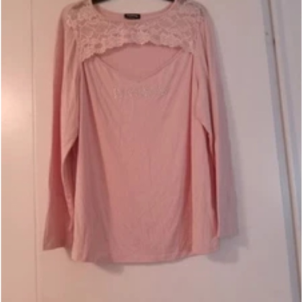Lace Yoke Long Sleeve Women’s Top - Light Pink